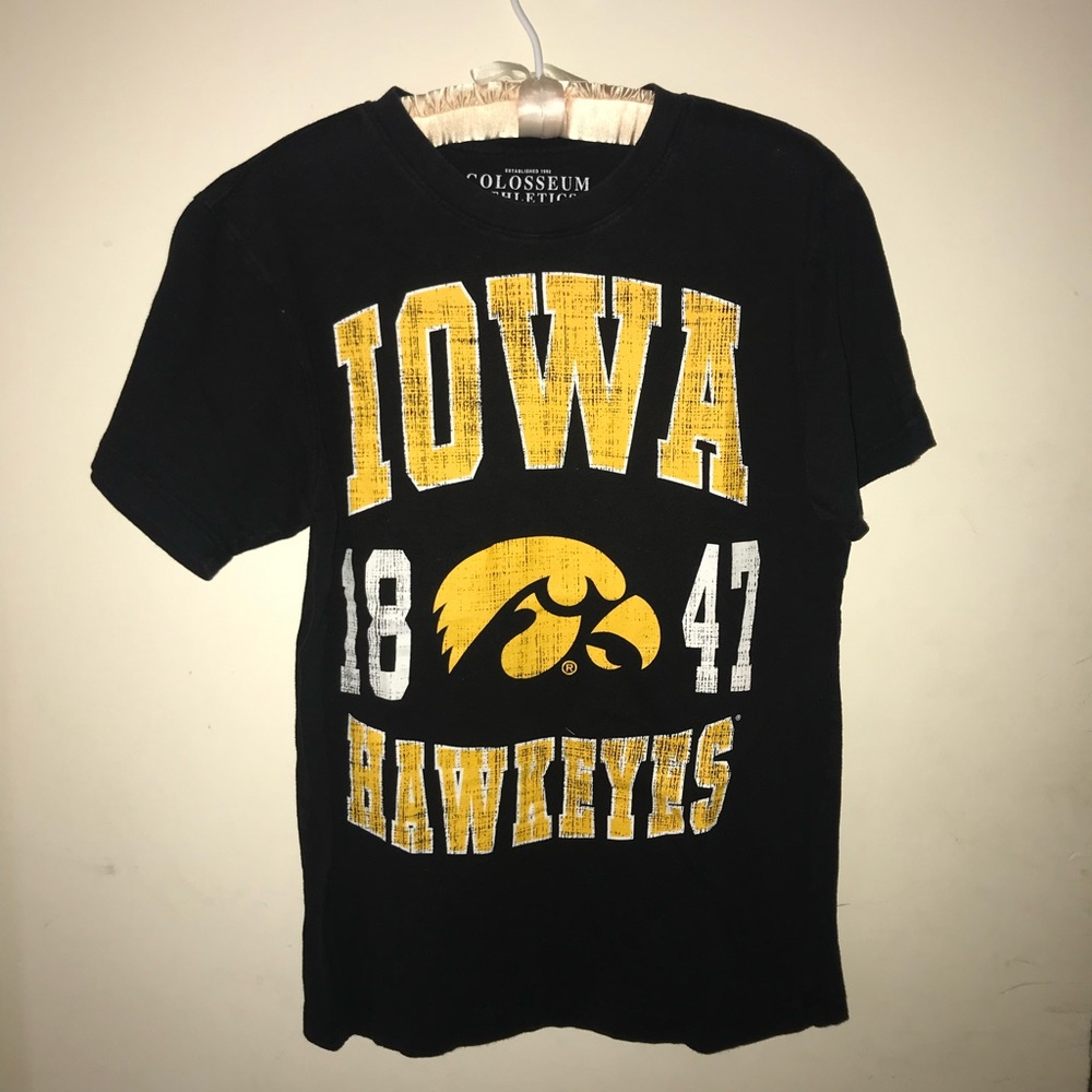 Iowa Hawkeyes t shirt